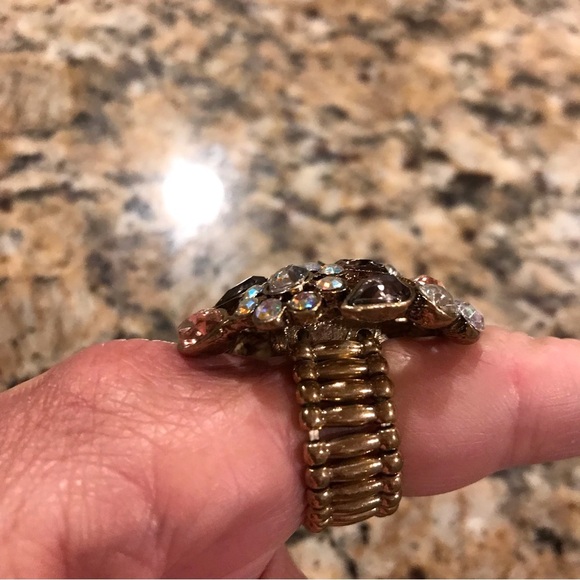 ▪️VINTAGE Adjustable Cocktail Ring - Picture 2 of 4